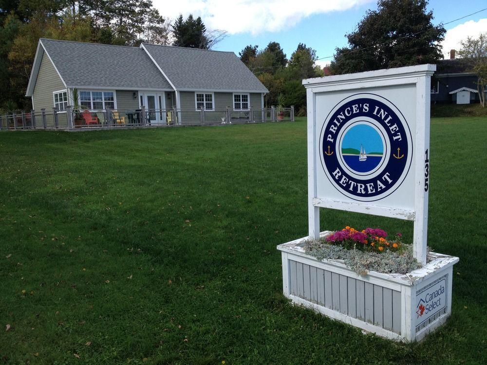 Prince'S Inlet Retreat Lunenburg Exterior photo